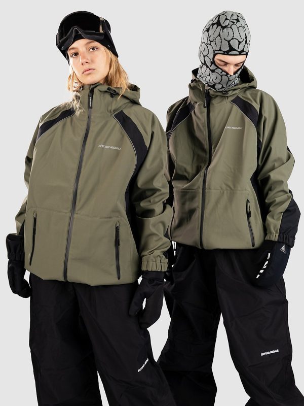 Beyond Medals Softshell Jacke green